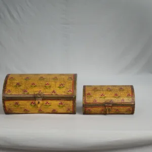 Antique treasure box set yellow